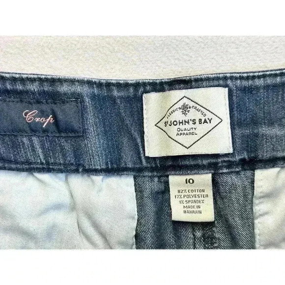 St.‎ John's Bay Jeans Women's Size 10 Blue Crop Capri Cotton Blend Casual Wear - Picture 5 of 6